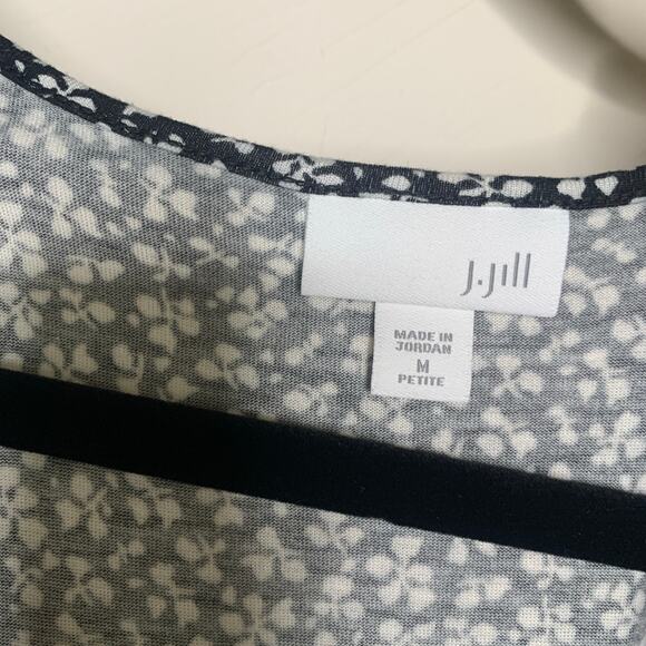 J. Jill Black Floral Knit Top Blouse Sz Petite Medium - Picture 9 of 9